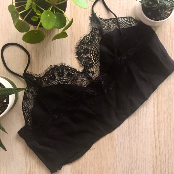 Zara Cropped Camisole (S) - Picture 2 of 2